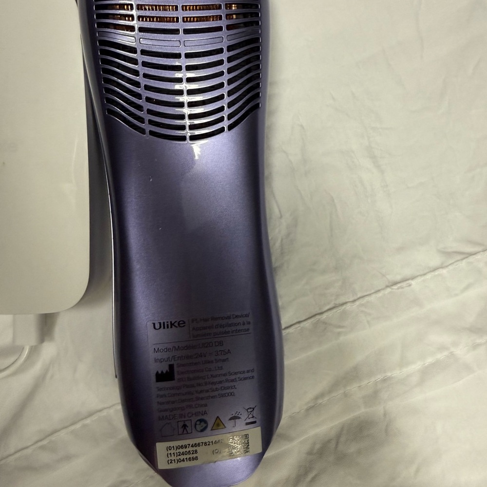 Ulike 10 with ice cooling tech Purple Hair Removal Device - Picture 3 of 6